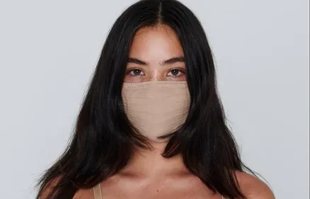 Kim Kardashian lance sa propre collection de masques en tissu (Photos)
