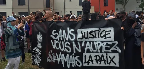 « Justice pour Adama » : la Préfecture interdit le rassemblement...