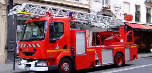 Paris : un incendie fait une dizaine de blessés légers dans le 14ème