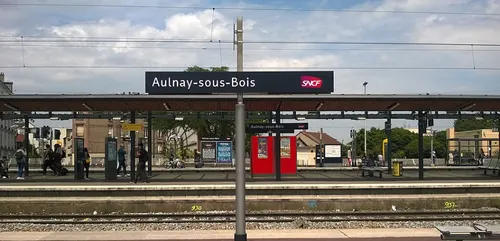 Aulnay : une femme à priori enceinte violemment interpellée à la...