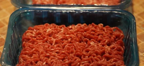 Rappel de steaks et viandes hachées vendus dans plusieurs enseignes
