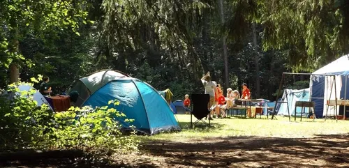 Les vacances solidaires : "renoncer à ses congés est un signe fort...