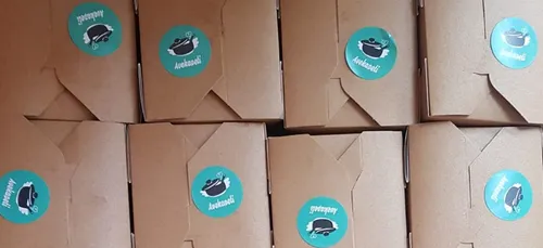 Avekapeti : la cantine en livraison au travail à moins de 6€