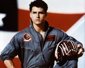 « Top Gun » : le célèbre casque de Tom Cruise bientôt en vente aux...