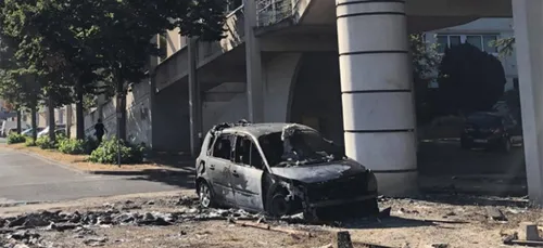 Fresnes : les images impressionnantes de l’A86 en proie à un...