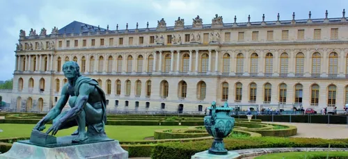 Un incendie au château de Versailles (vidéo)