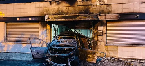 Voiture-bélier à Poissy : une association de quartier visée