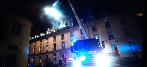 Incendie à l’hôpital Saint-Antoine à Paris
