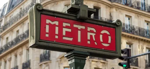 Covid-19 : la RATP abandonne la règle du « un siège sur deux »