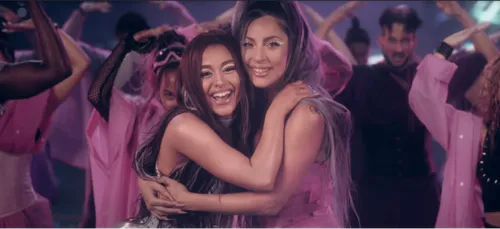 MTV VMA 2020 : Ariana Grande et Lady Gaga livrent un duo...