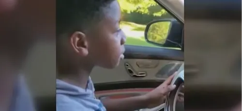 Un enfant de 11 ans prend le volant pour secourir sa grand-mère...