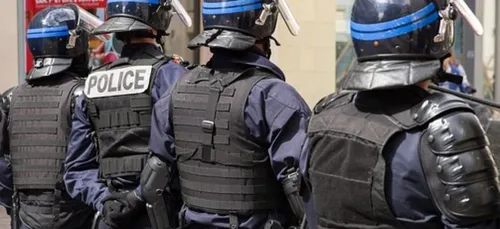 Saint-Denis : des policiers bientôt armés dans les rues ?