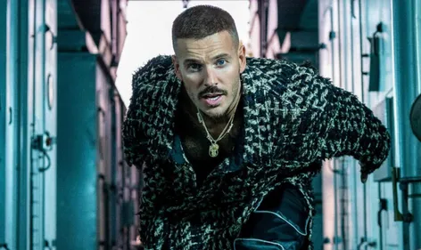 M. Pokora : des extraits inédits de la réédition de "Pyramide"...