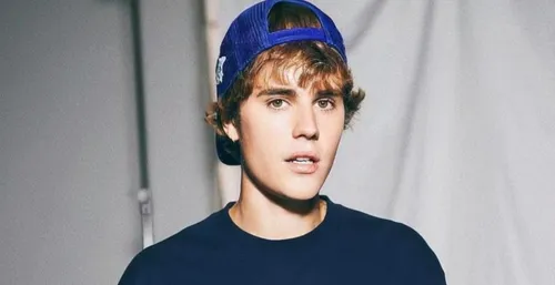 Justin Bieber dévoile sa collaboration avec la marque de chaussures...