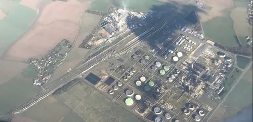 Grandpuits : les salariés bloquent les expéditions de carburant