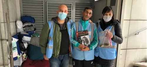 Un SDF donne toutes ses économies aux sinistrés des crues des...