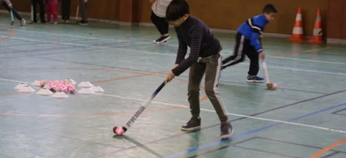 Le mur d’un gymnase s’effondre à Poissy : deux enfants gravement...