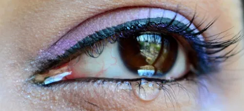 Violences conjugales : le premier bracelet anti-rapprochement posé...