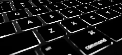 Elle inscrit sa petite-nièce contre son gré sur un site libertin...