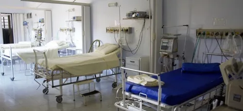 Covid : "une amorce de fléchissement" de l’épidémie en Île-de-France