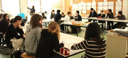 Le recteur de Paris rejette l'idée de cours à distance pour les...