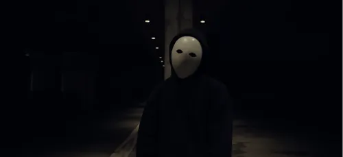 Bigflo est-il le rappeur anonyme et masqué de cette vidéo qui fait...