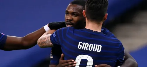 Paris : des maillots de l’équipe de France recyclés en blouse dans...