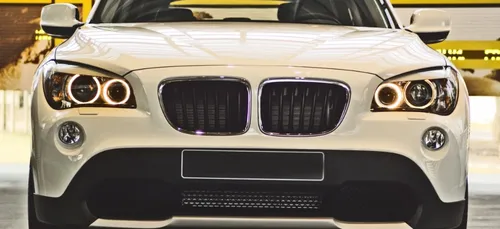 Des voitures volées en Île-de-France revendues en Afrique : un...