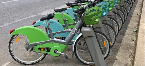 Pantin : 52 vélib’ pêchés dans le Canal de l’Ourcq