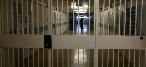 Yvelines : des détenus offrent 1 tonne de nourriture au Secours...