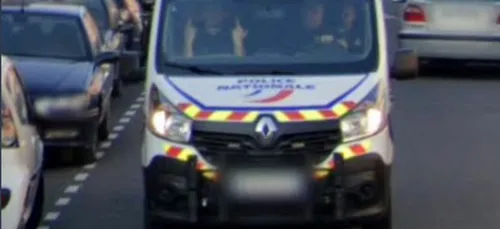 Quand un policier fait un double fuck à la célèbre Google Car (photo)