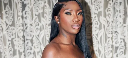 Aya Nakamura : des proches de la chanteuse affirment qu’elle est...