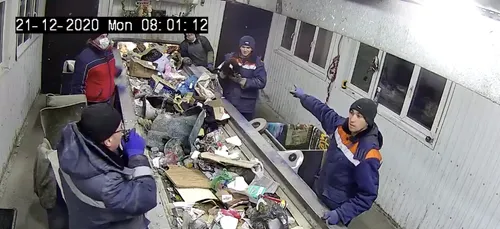 Un chat sauvé in extremis de la broyeuse d’une déchetterie (Vidéo)