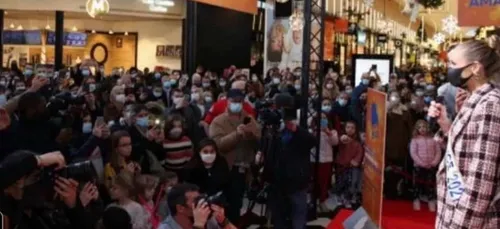 La première séance de dédicaces de Miss France 2021 crée la...