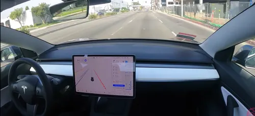 Il se filme rouler 576 km sans avoir à toucher une seule fois le...