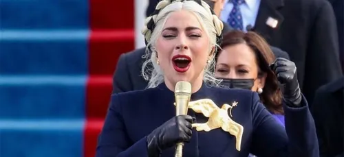Lady Gaga livre une interprétation époustouflante lors de...