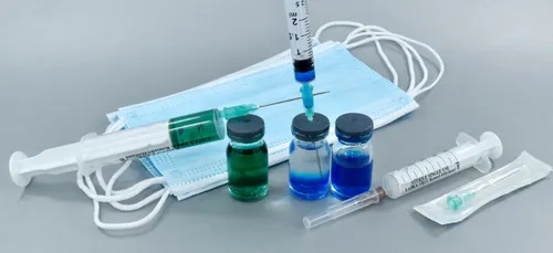 Faux tests Covid : la fausse médecin condamnée à un an de prison