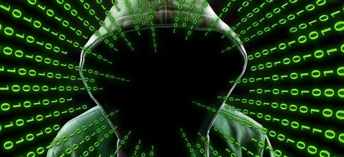 Ouverture du procès de trois jihadistes confondus par un agent...