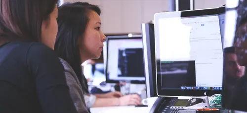 Emploi : -14% d’embauches chez les moins de 26 ans en 2020