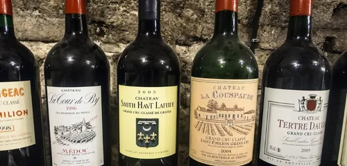 Vins et spiritueux français : taxe américaine et pandémie font...