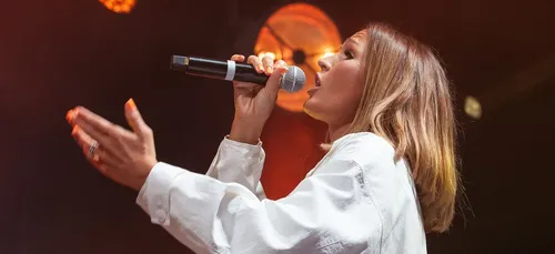 Vitaa ne souhaite pas participer à « Danse avec les stars », elle...