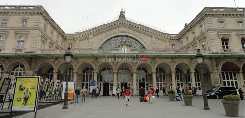 Transport : trafic interrompu à la Gare de l’Est une partie du...