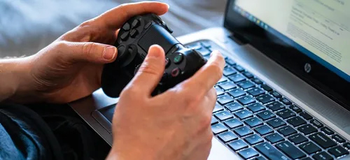 Île-de-France : les magasins de jeux vidéo restent ouverts