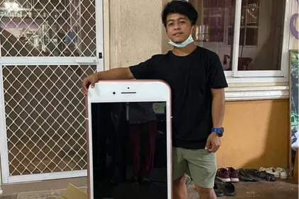 Il pense faire une bonne affaire en achetant un iPhone et reçoit...