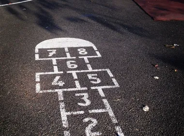 Val-d’Oise : une pétition pour faire taire… des enfants