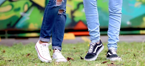 Soupçonné d’attouchements, un surveillant de collège suspendu à...