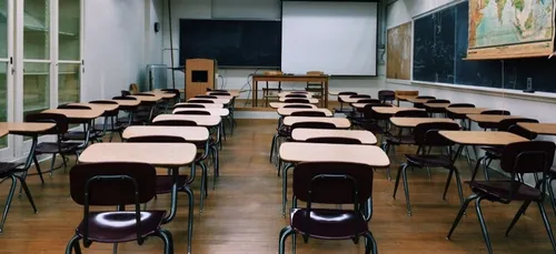 Yvelines : un professeur s’étouffe en pleine classe, une élève lui...