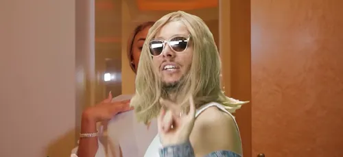 Quand Vianney parodie Wejdene avec le titre "Anissa" (vidéo)