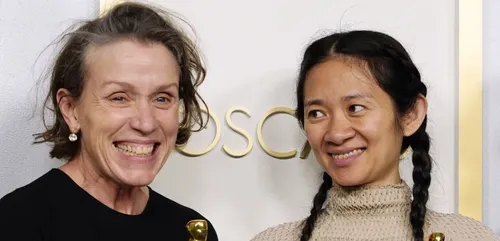 Oscars 2021 : « The Father » du Français Florian Zeller brille aux...