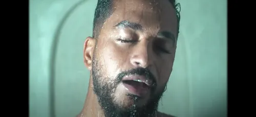 "Tous les cris les SOS" : Slimane dévoile sa reprise de Daniel...